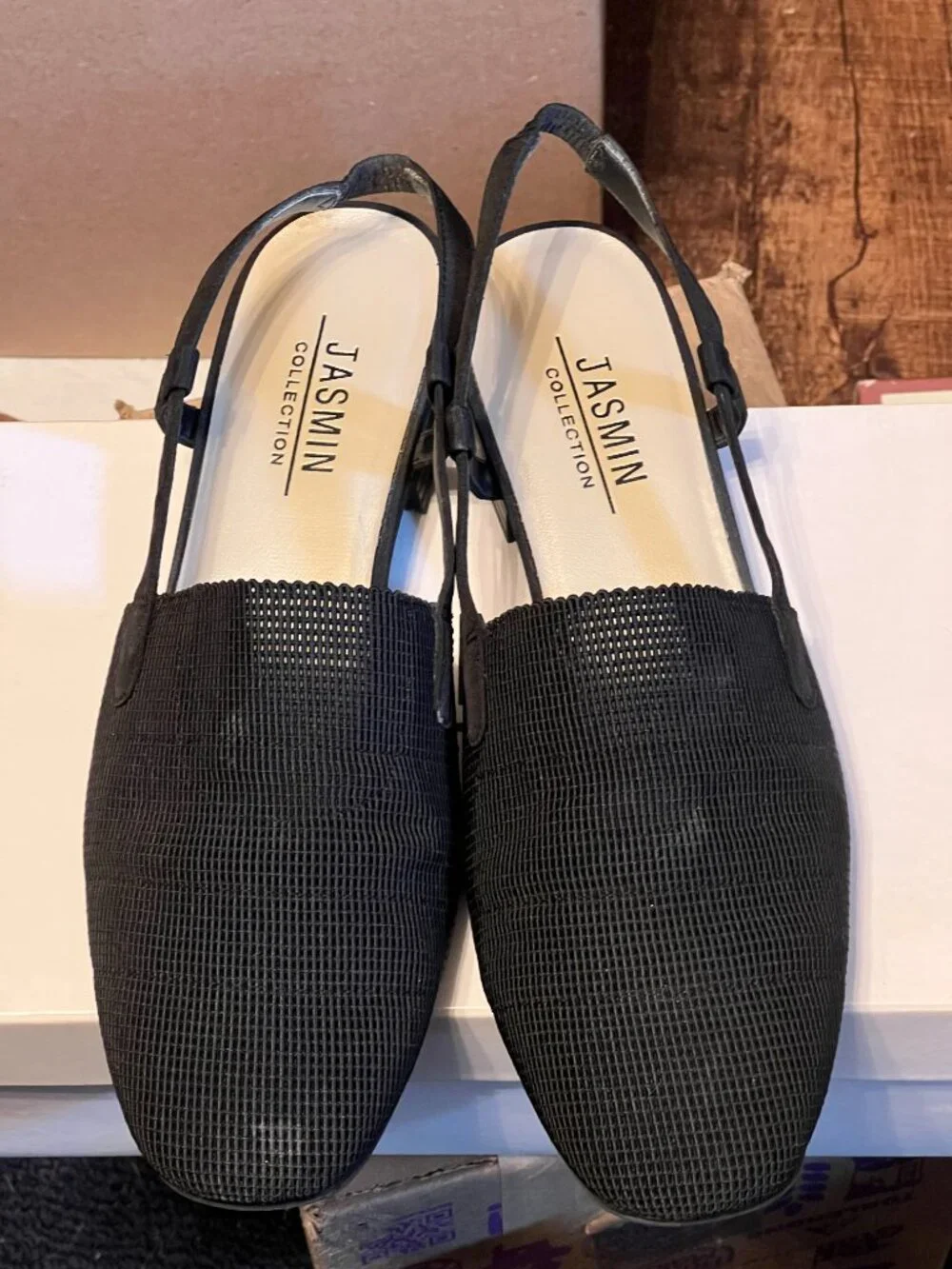 Jasmin Black Stretch Macrame Leather Sandals Size 8W